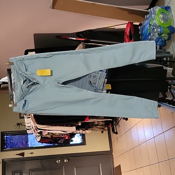 Jean Skinny Joe Boxer Femme – Taille 22W, Longueur 29 – Déchiré Vieilli – Neuf Avec étiquettes